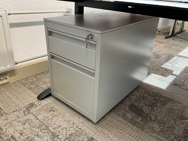 Lensvelt bureau (3x) - afbeelding 2 van  11