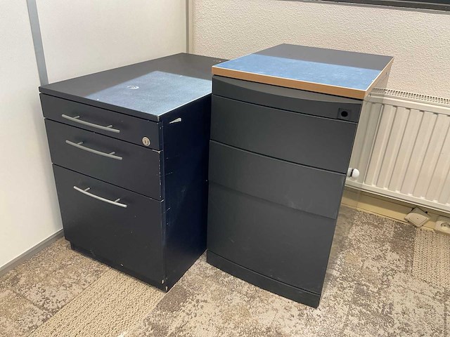 Lensvelt bureau (3x) - afbeelding 3 van  11
