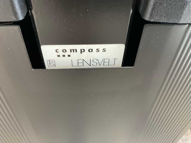 Lensvelt bureau (3x) - afbeelding 7 van  11