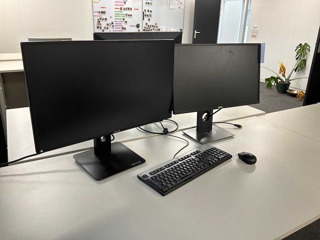 Lensvelt bureau & monitoren (5x) - afbeelding 10 van  11
