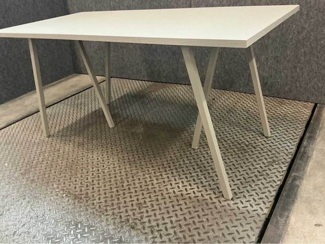 Lensvelt “hay” tafel - afbeelding 4 van  5