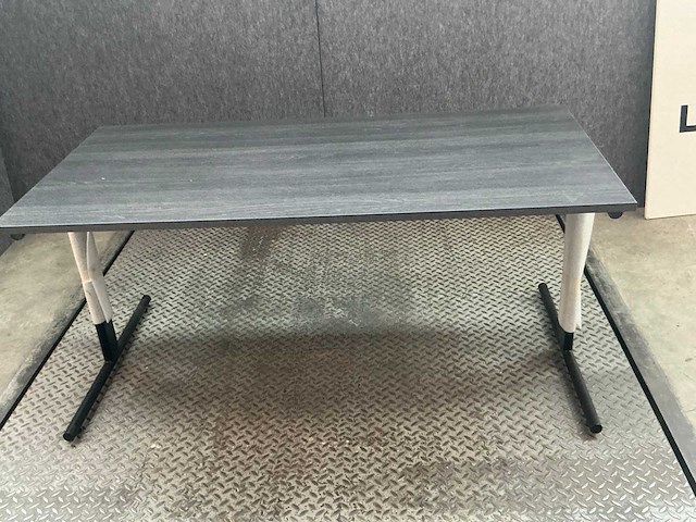 Lensvelt inklapbaar bureautafel - afbeelding 2 van  3