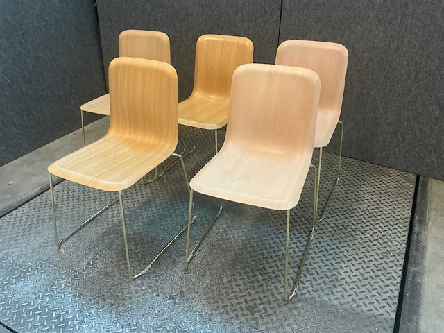 Lensvelt richard hutten this chair vergaderstoel stapelbaar (5x) - afbeelding 1 van  6