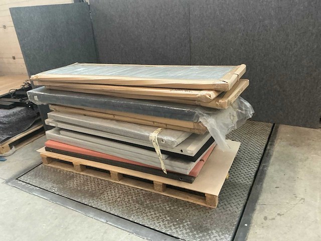 Lensvelt studio duo privacy diverse bureauschermen (16x) - afbeelding 1 van  4