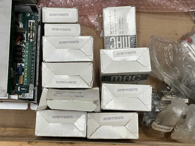 Lenze - festo partij industriële aandrijvingen en pneumatische componenten - afbeelding 6 van  8