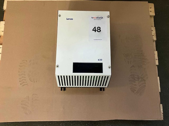 Lenze 638 e 3b frequentieregelaar - afbeelding 2 van  4