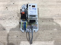 Lenze e82eb371x2b inverter - afbeelding 1 van  4