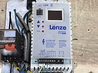 Lenze e82eb371x2b inverter - afbeelding 2 van  4