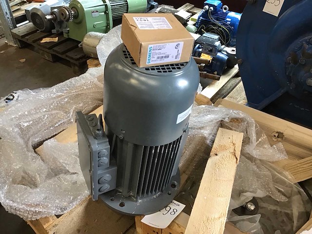 Lenze electro motor - afbeelding 4 van  5