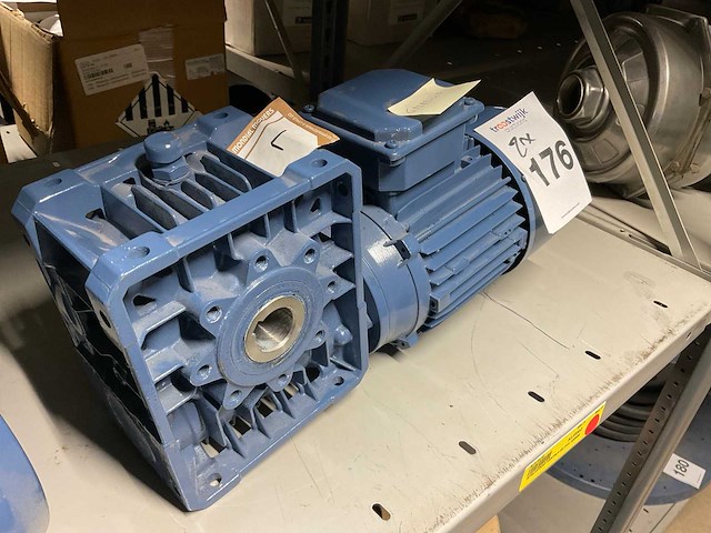 Lenze elektromotor (2x) - afbeelding 4 van  7