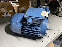 Lenze elektromotor (2x) - afbeelding 7 van  7