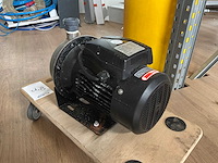 Leo amsm120/1.1 centrifugaalpomp - afbeelding 2 van  4