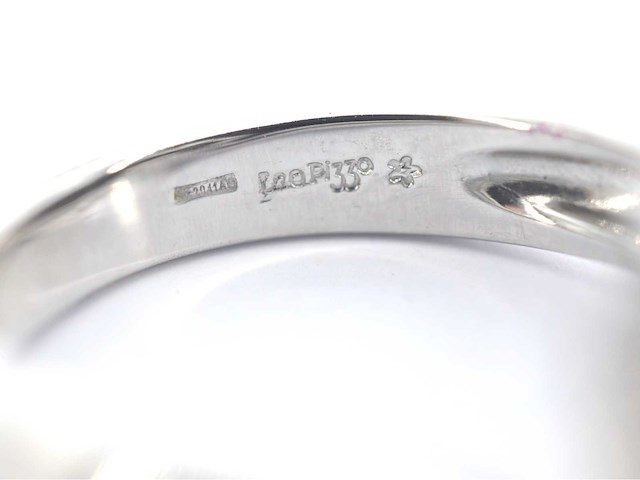 Leo pizzo - witgouden ring met diamanten in bloemvorm - afbeelding 9 van  11
