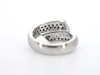 Leo pizzo - witgouden ring met zwarte en witte diamant - afbeelding 11 van  12