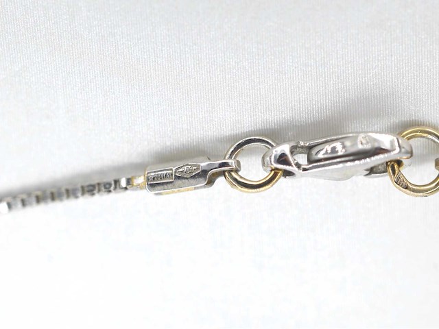 Leo pizzo bicolour gouden ketting met diamant - afbeelding 9 van  9