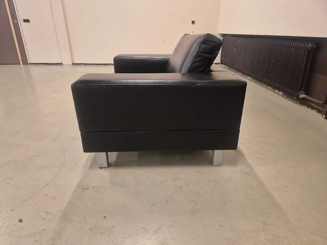 Leolux - antipode - loveseat - fauteuil - arm chair - afbeelding 7 van  8