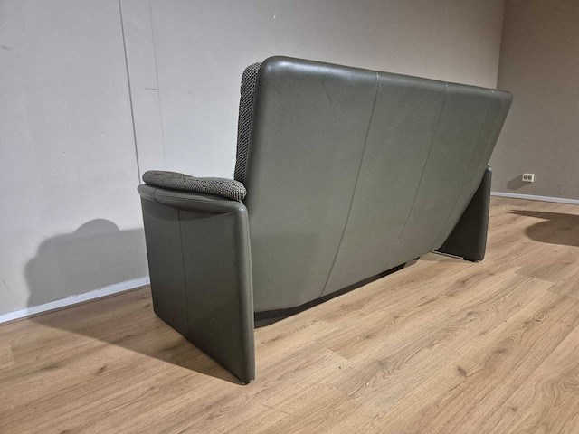 Leolux - catalpa - 2,5 zits bank + fauteuil (2x) - afbeelding 15 van  16