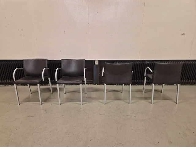 Leolux - myto door just meijer - eetkamerstoelen - dining chair (4x) - afbeelding 6 van  8