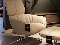 Leolux lodey draaifauteuil r39-100 | italiaans design - afbeelding 2 van  4