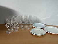 Leonardo en villeroy&boch - servies, glaswerk en bestek - afbeelding 1 van  11