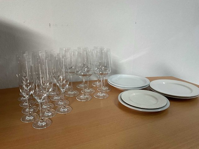 Leonardo en villeroy&boch - servies, glaswerk en bestek - afbeelding 4 van  11