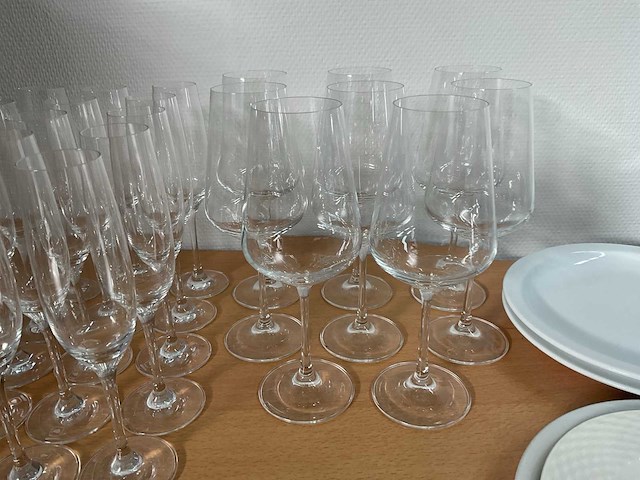 Leonardo en villeroy&boch - servies, glaswerk en bestek - afbeelding 6 van  11