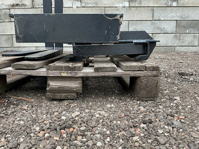 Lepelbord 1200mm passend schaffer voorzetapparatuur - afbeelding 6 van  6