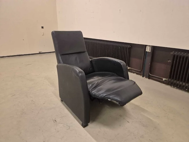 Leren - relax - fauteuil - arm chair - afbeelding 9 van  10