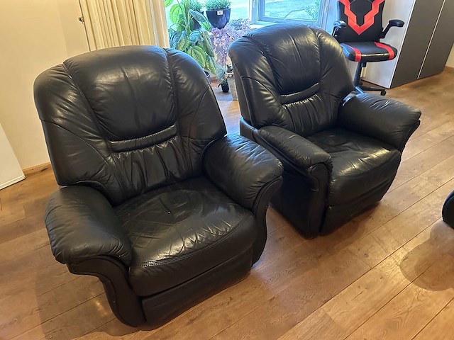 Leren bank met twee fauteuils - afbeelding 3 van  6