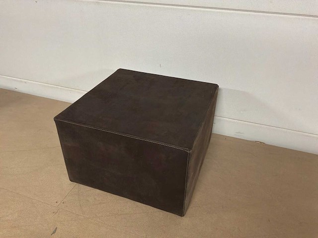 Leren bijzettafel - afbeelding 8 van  8