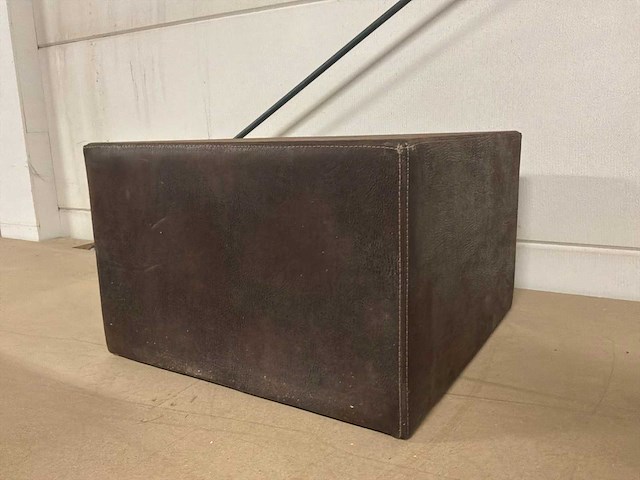 Leren bijzettafel - afbeelding 2 van  6