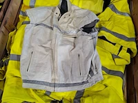 Leren jassen (zonder mouwen) - afbeelding 12 van  12