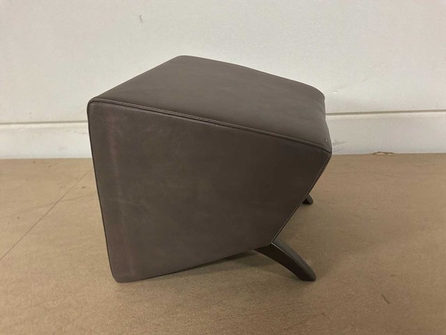 Leren poef - afbeelding 4 van  6
