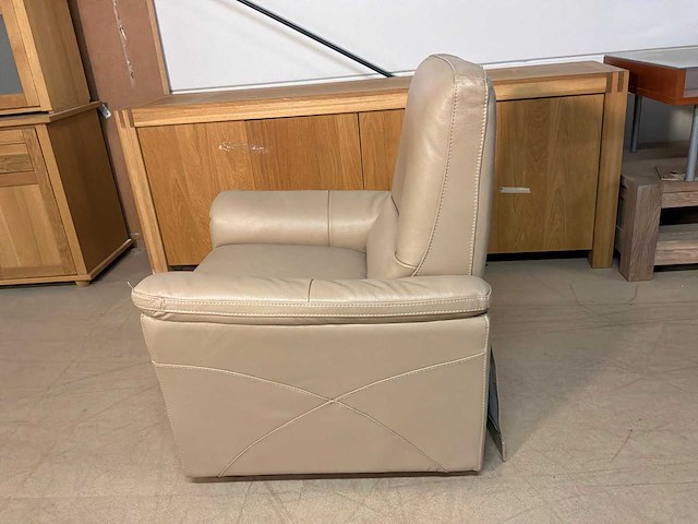 Leren sta-op fauteuil - afbeelding 10 van  10