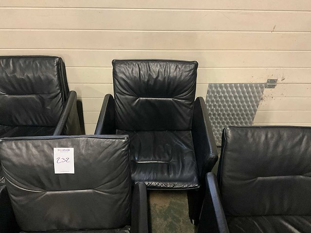 Leren stoelen (4x) - afbeelding 5 van  6