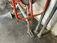 Lescha sm 145 betonmolen en divers - afbeelding 7 van  11