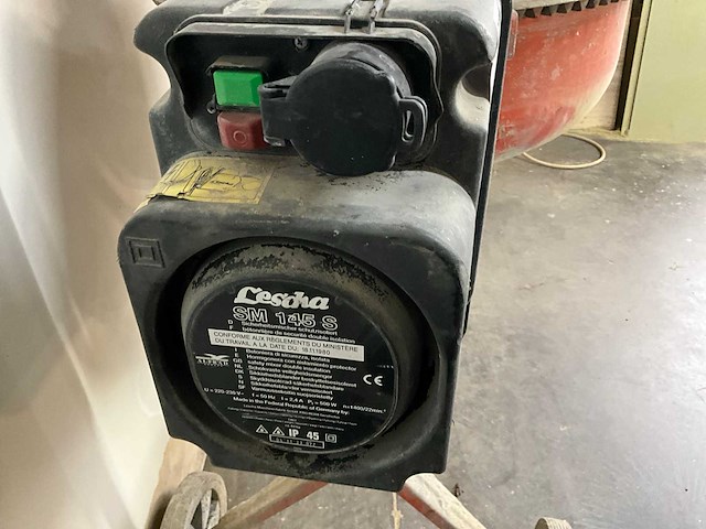 Lescha sm 145 betonmolen en divers - afbeelding 9 van  11