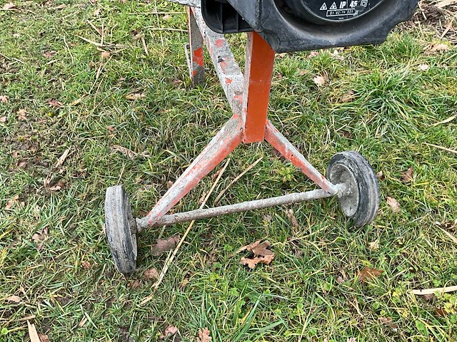 Lescha sm 145 s betonmolen - afbeelding 7 van  7