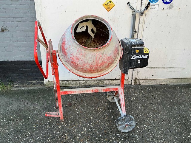 Lescha sm 145s betonmolen - afbeelding 2 van  5