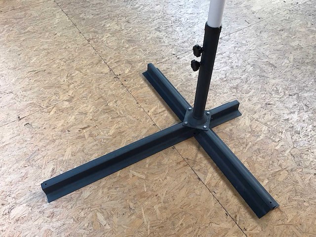 Lesli living parasol met voet - afbeelding 3 van  3