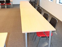 Lesopstelling bestaande 15 werktafels ( 140 x80 x 72 cm) en 27 stoelen bum - afbeelding 3 van  7