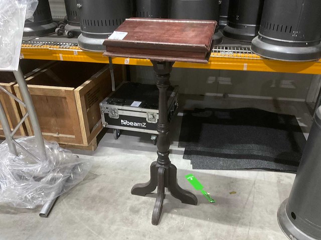 Lessenaar - afbeelding 1 van  5