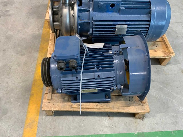 Lets, elektromotor (3x) - afbeelding 8 van  10