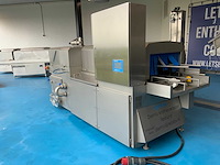 Lets rvs krattenwasmachine