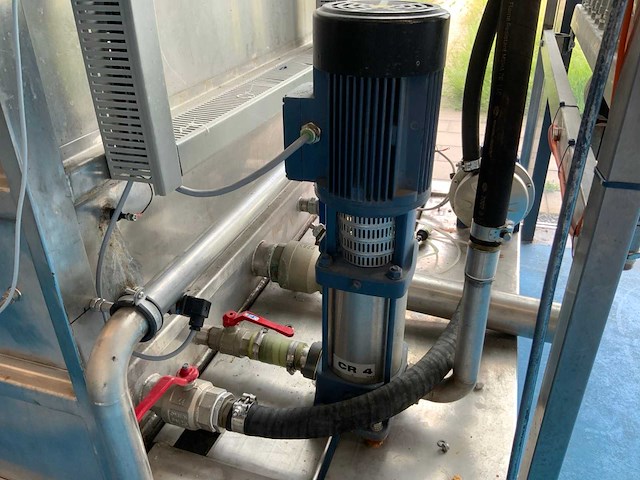 Lets waterpomp met buffertank - afbeelding 8 van  22