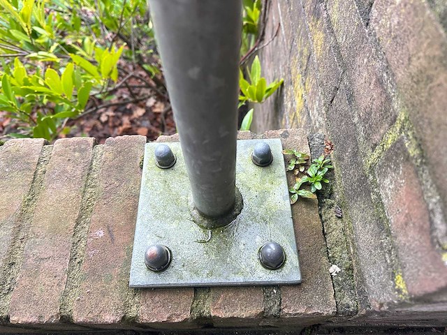 Leuningen gegalvaniseerd staal 9 meter - afbeelding 5 van  8