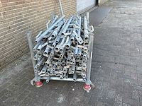 Leuningstaander 3-planks (80x) - afbeelding 4 van  4