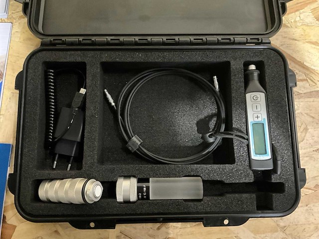 Level gauge a1207d ultrasoon meter voor versnellingsbakolie - afbeelding 2 van  3