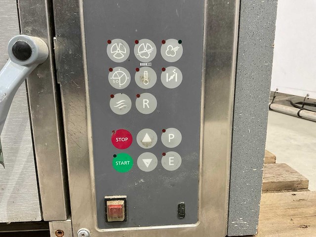 Leventi - booster - combo oven - steamer 380v - afbeelding 9 van  9