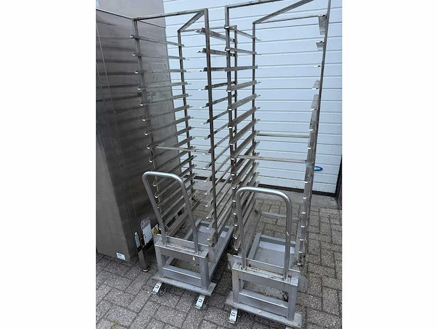 Leventi - you bm 15 mm met condensatiedampkap en 2 inrijkarren - combisteamer - afbeelding 4 van  7